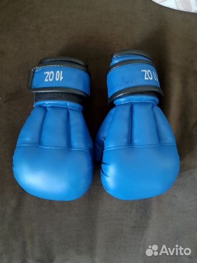 Боксерские перчатки детские 10 oz