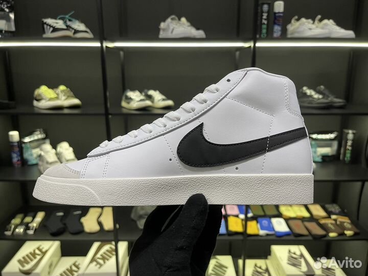 Кроссовки Nike Blazer Mid '77 Vintage White-Black