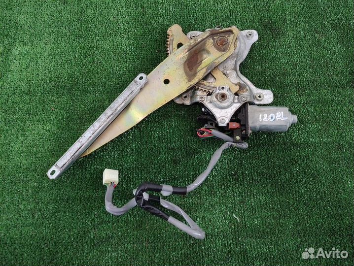 Стеклоподъемник задний левый Lexus RX300 (MCU15)