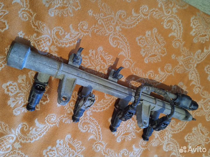 Рампа топливная