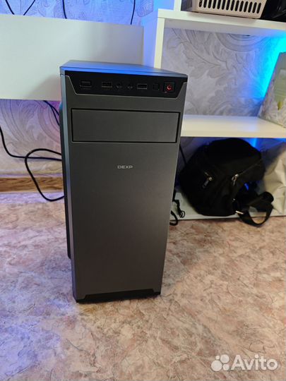 Компьютер, Монитор, Клавиатура, Мышка, Колонки