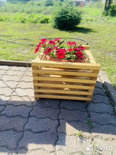 Кашпо для цветов уличное