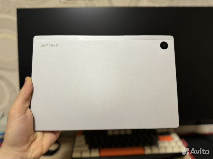 Планшеты Samsung таб a8