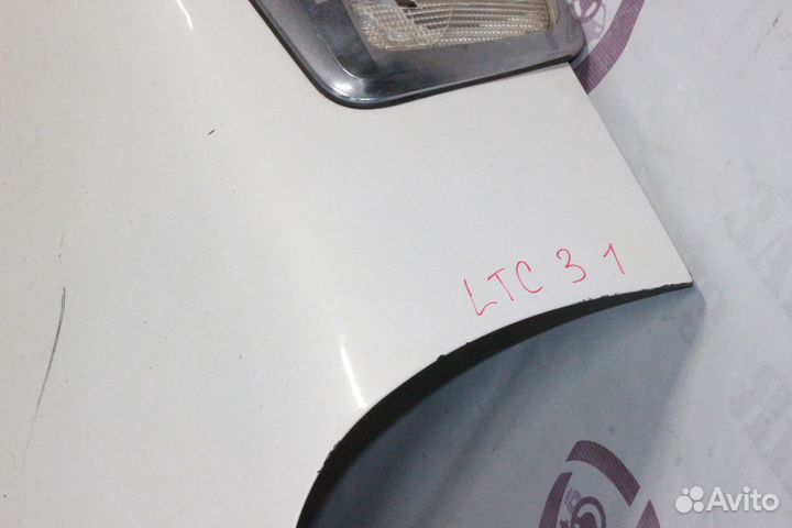 Крышка багажника Lincoln Town Car 3