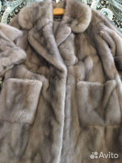 Полушубок из голубой нестриженной норки