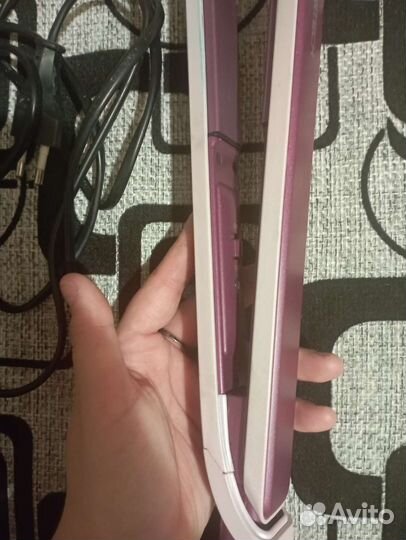 Утюжок для выпрямления и завивки волос