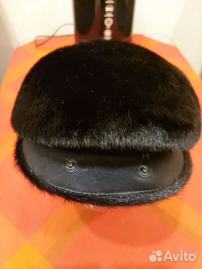 Меховая мужская кепка