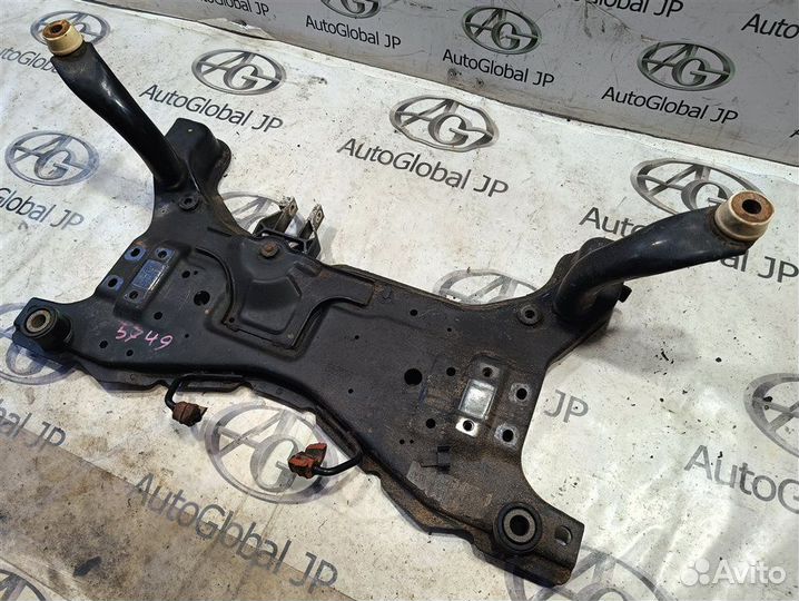 Балка передняя/подрамник Ford Kuga