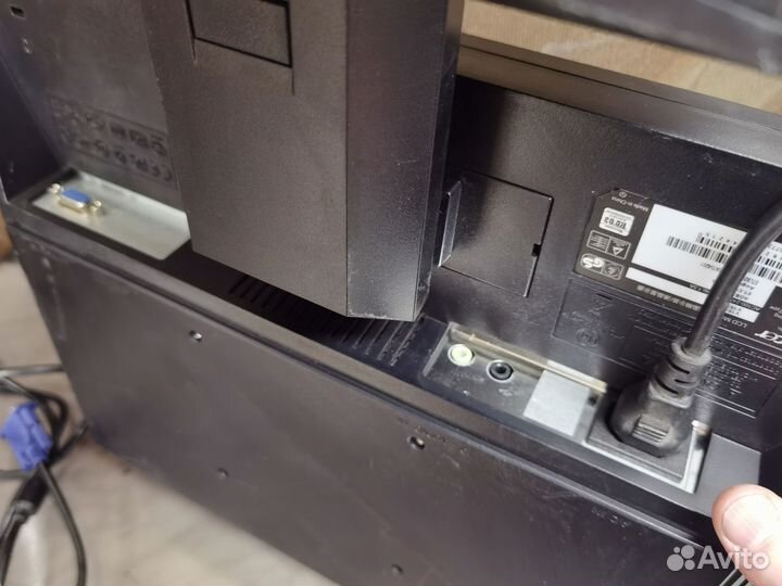 Монитор Aser 19 дюймов с колонками