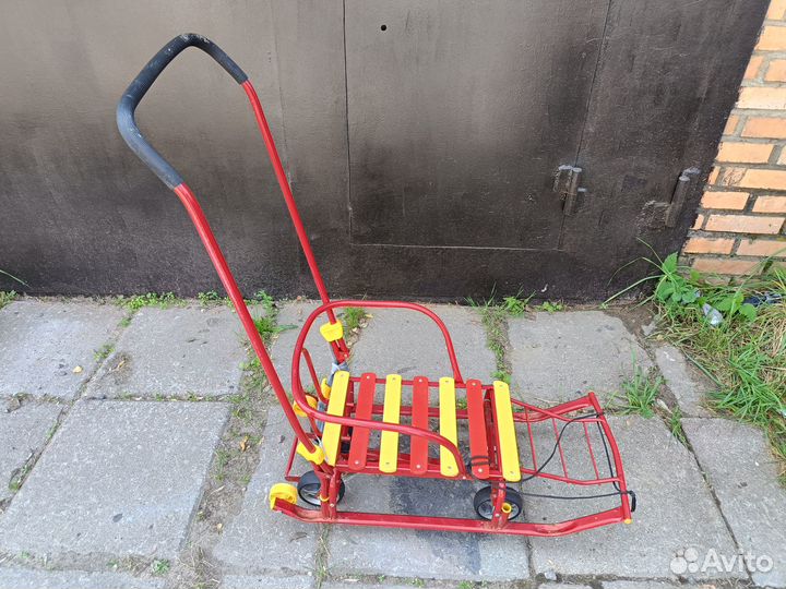 Детские санки с колесами