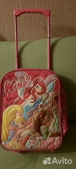 Рюкзак на колесах детский