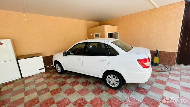 LADA Granta 1.6 МТ, 2023, 70 км