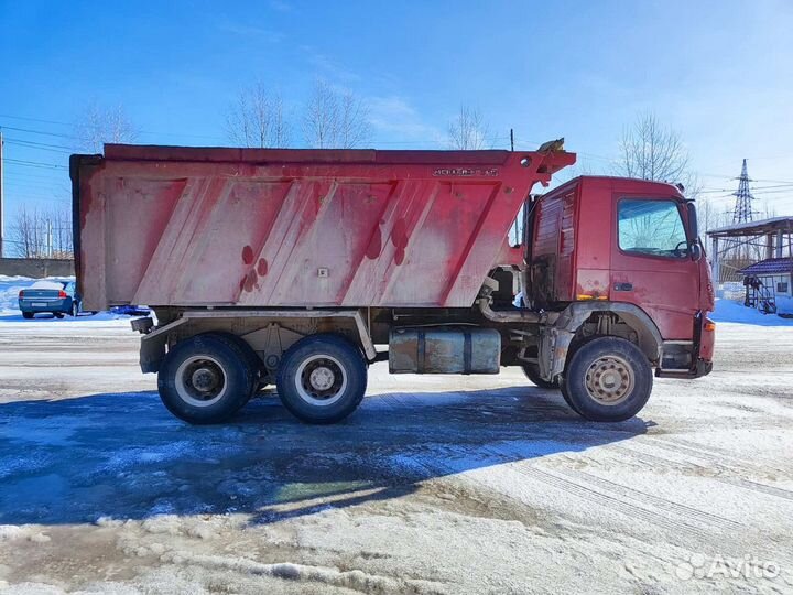 Volvo FMX, 2011