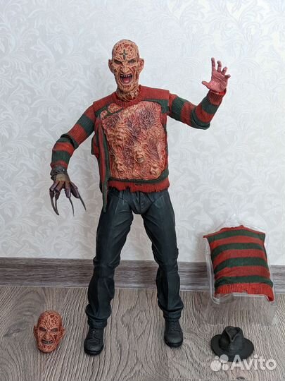 Neca Кошмар на улице Вязов 3 Фредди Крюгер (50 см)