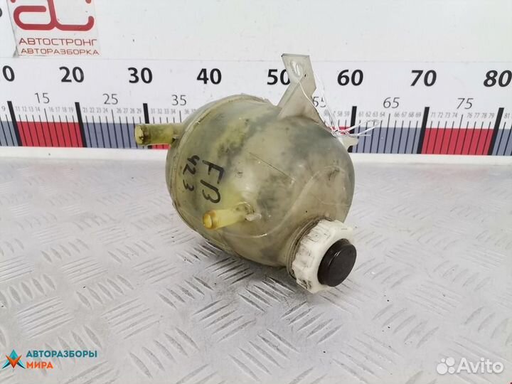 Бачок расширительный Renault Scenic рест. 2000