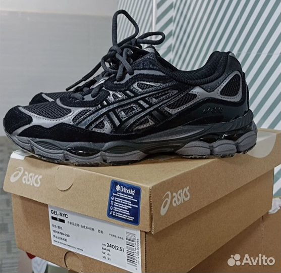 Kpoccовки Asics Gel-Nyc оригинaл