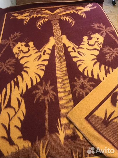 Одеяло шерстяное