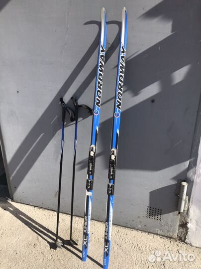 Беговые лыжи детские