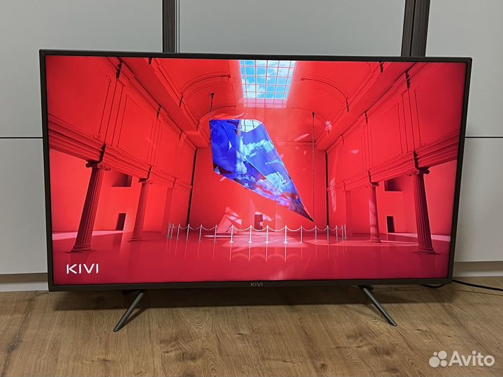 Телевизор Kivi Full HD 100 cm