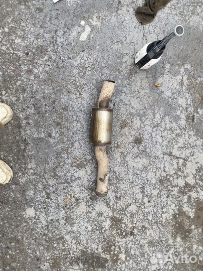 Малый глушитель Mercedes Benz S w220