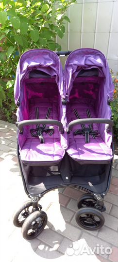 Коляска для двойни