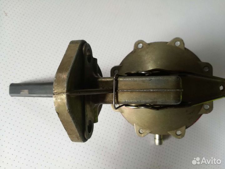 Бензонасос