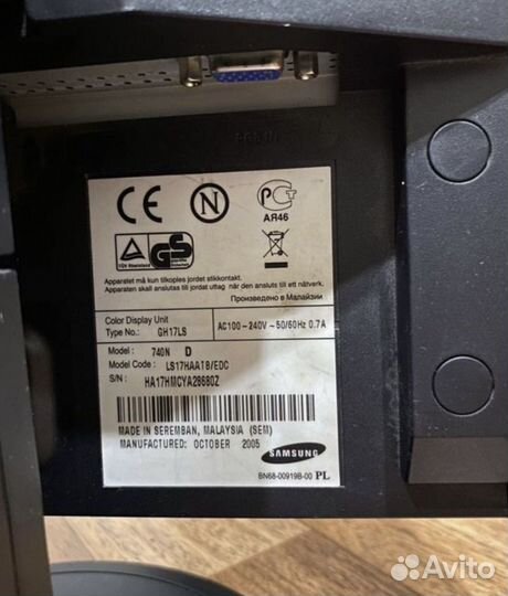Монитор Samsung