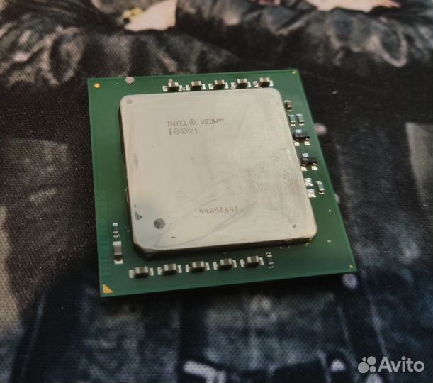 Процессор Intel Xeon i01 (SL6GF) socket 604