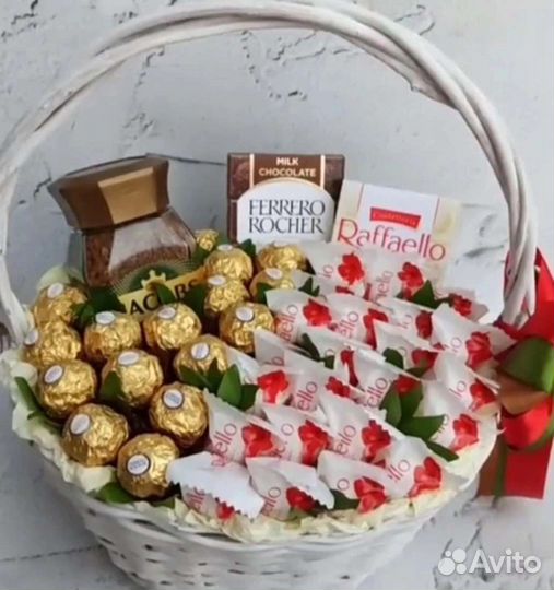 Коробка корзина цветы розы из мыла конфет