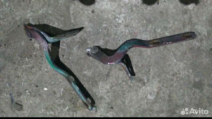 Петли капота Форд Гранада