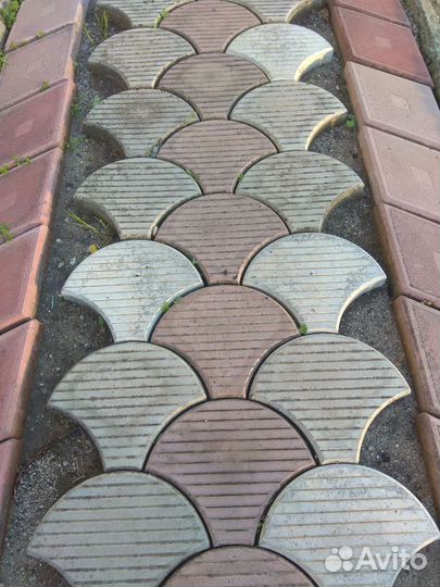 Тротуарная плитка, бордюр, отлив