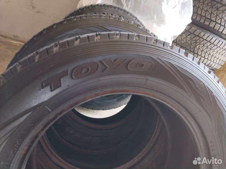 Toyo Open Country I/T 215/65 R16