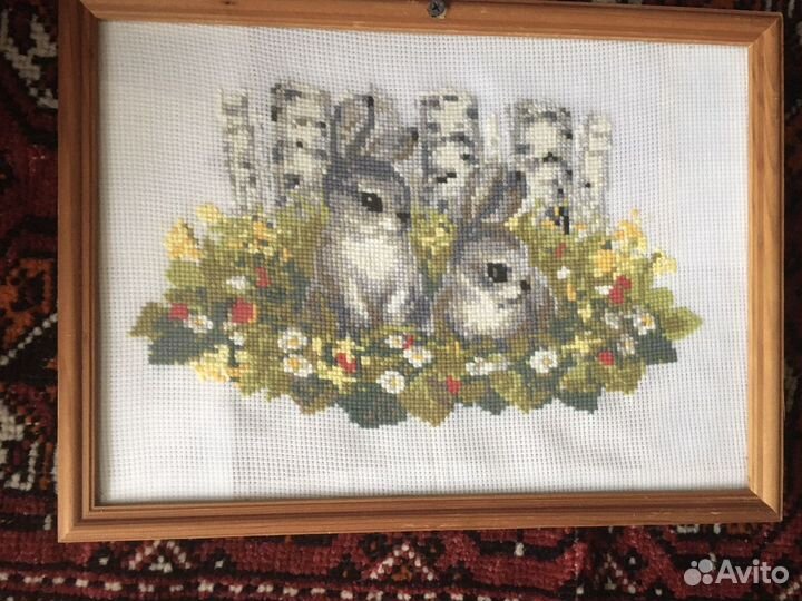 Вышивка ручной работы