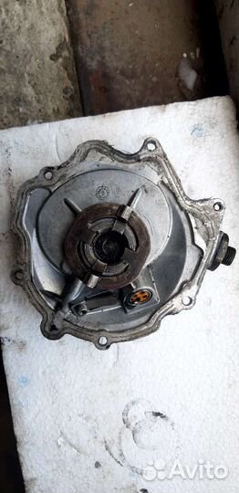 Вакуумный насос mercedes