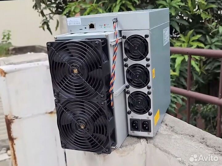 Antminer S19 XP 134/141 Th