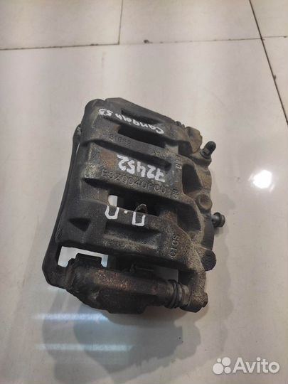 Суппорт (передний, левый) (Changan CS55)