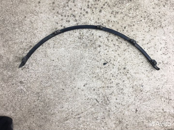 Накладка крыла заднего левого рено логан