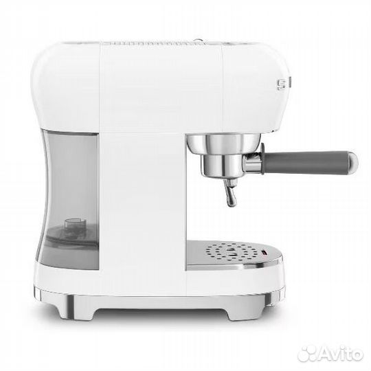 Кофеварка Smeg Рожковая