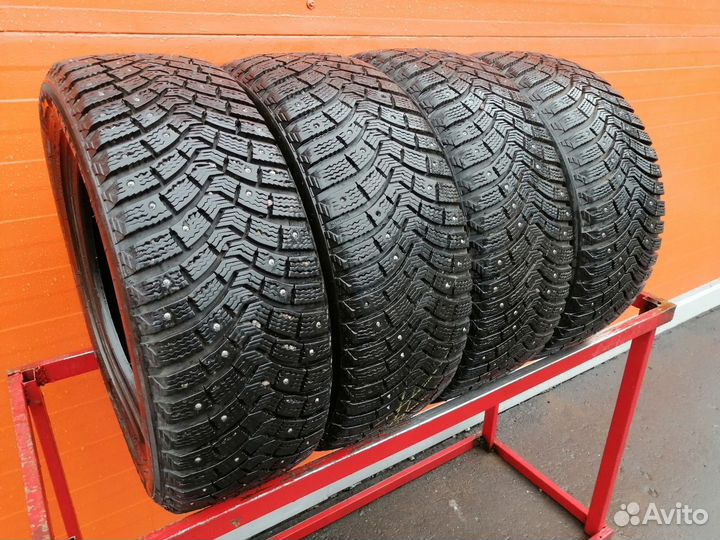 Michelin X-Ice North 2 205/55 R16 94T