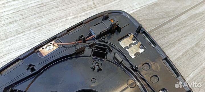 Lexus NX Зеркало правое с затемнением новое 14-21