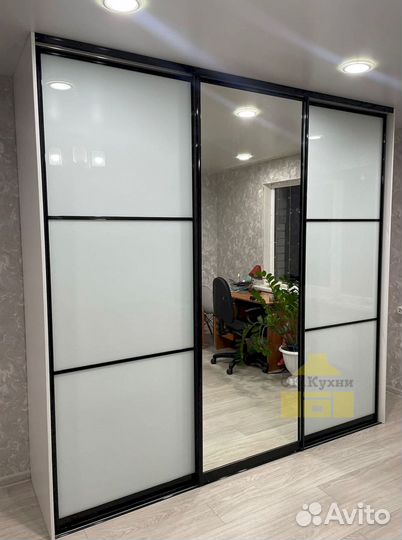 Шкаф для одежды