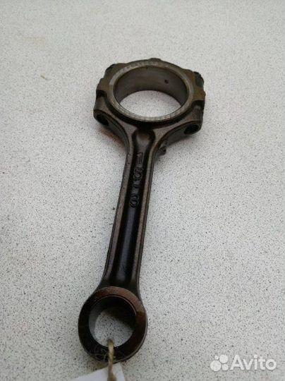 Шатун Nissan X-Trail T30 QR25DE