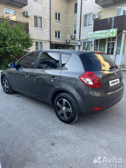 Kia Ceed 1.4 МТ, 2010, 230 000 км