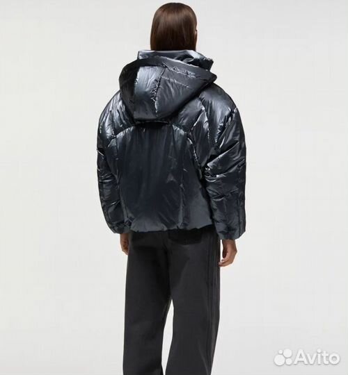 Пуховик женский