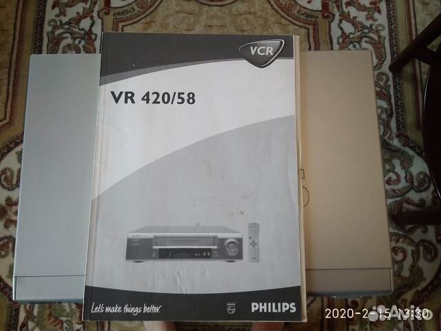 Видеомагнитофон Philips VR 420/58
