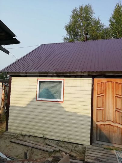 Дом 36 м² на участке 8 сот.