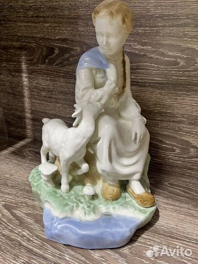 Фарфоровые статуэтки СССР