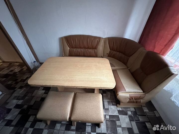 Кухонный мягкий уголок бу