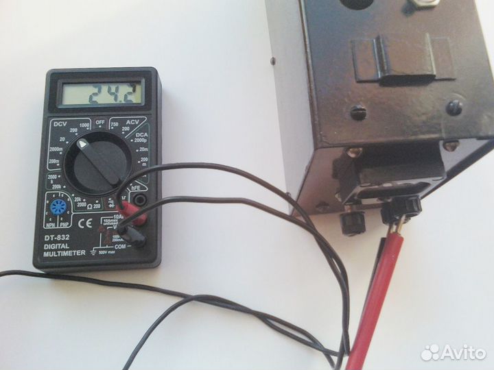 Блок питания регулируемый 0 - 24 Вольт