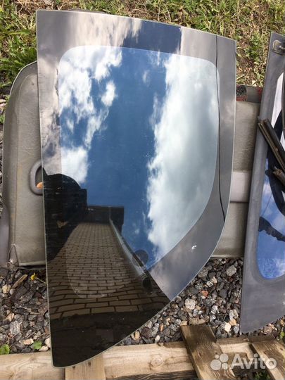 Стекла задние додж гранд караван до 2000г, Крайсле